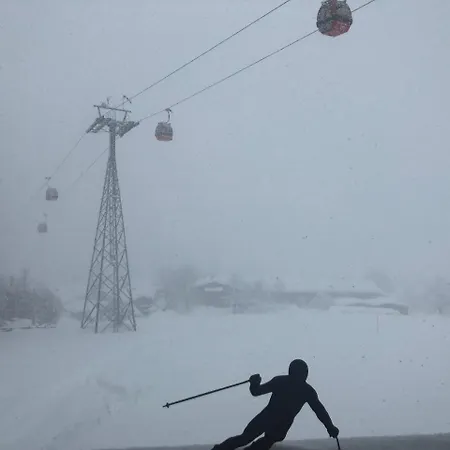 Hinterseer بيت ضيافة 4*